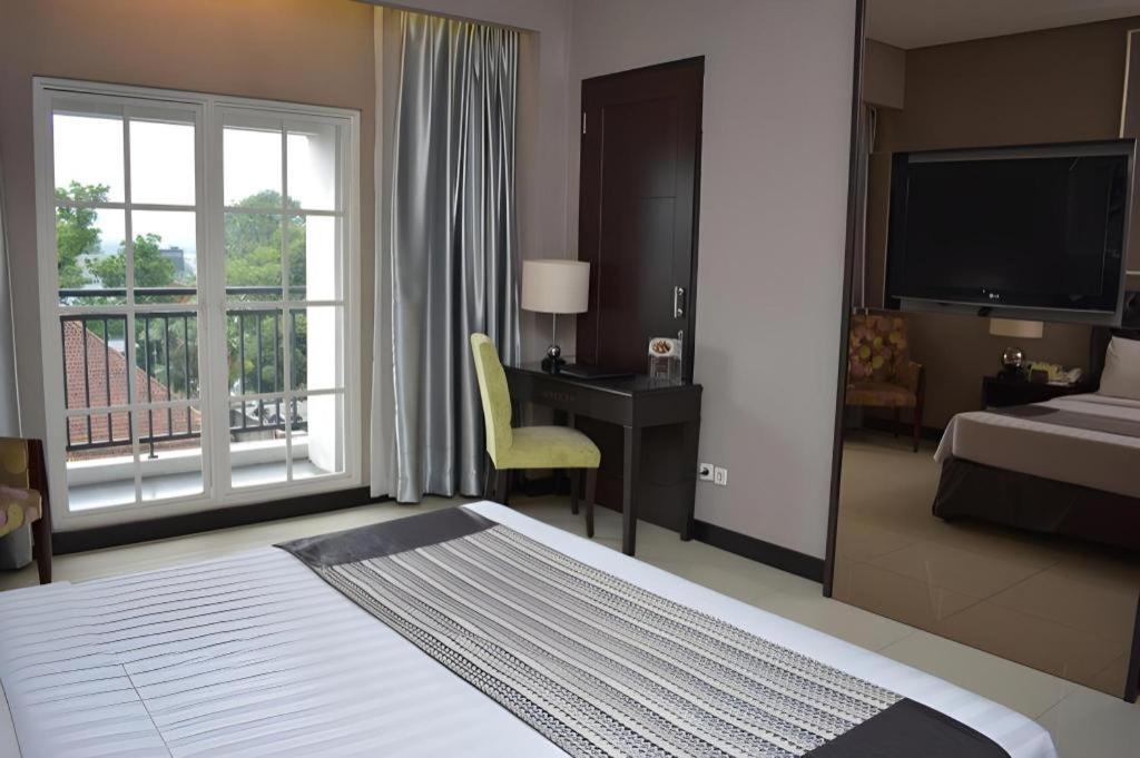 The Mirah Hotel Bogor Exteriér fotografie