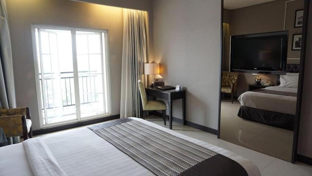 The Mirah Hotel Bogor Exteriér fotografie