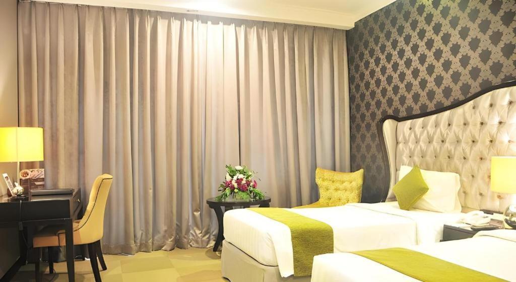 The Mirah Hotel Bogor Exteriér fotografie