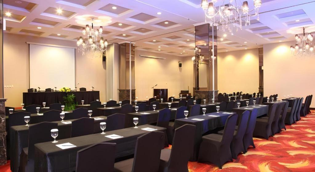 The Mirah Hotel Bogor Exteriér fotografie